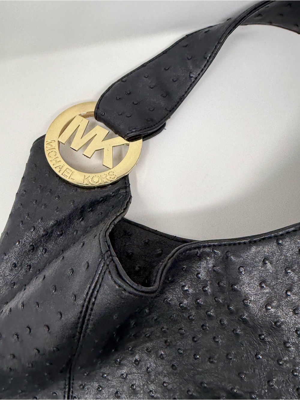 Michael Kors Black Ostrich Leather Hobo Bag Gold MK Logo Shoulder Purse - Picture 10 of 14